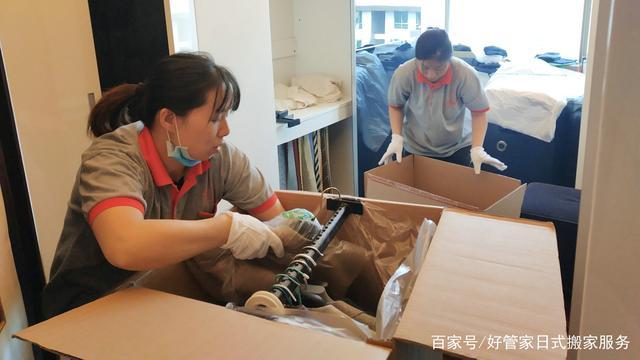 搬家公司搬运工都是男人吗？日式搬家服务中，女工是不可缺少的